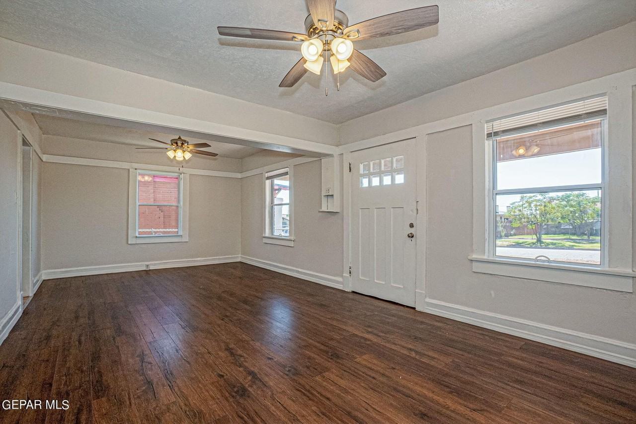 3611 Mountain Ave - Photo 5 of 17
