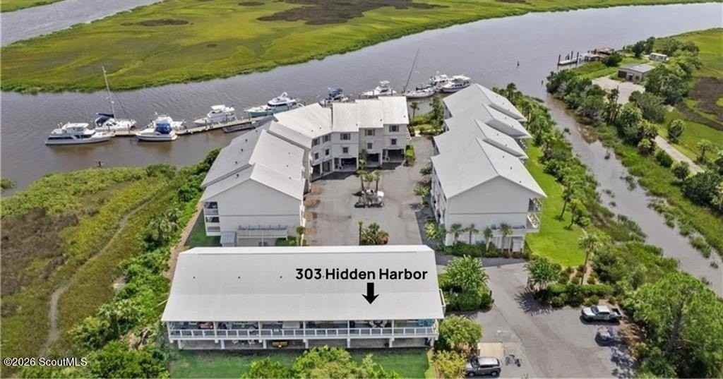303 Hidden Harbor Way - Photo 3 of 22