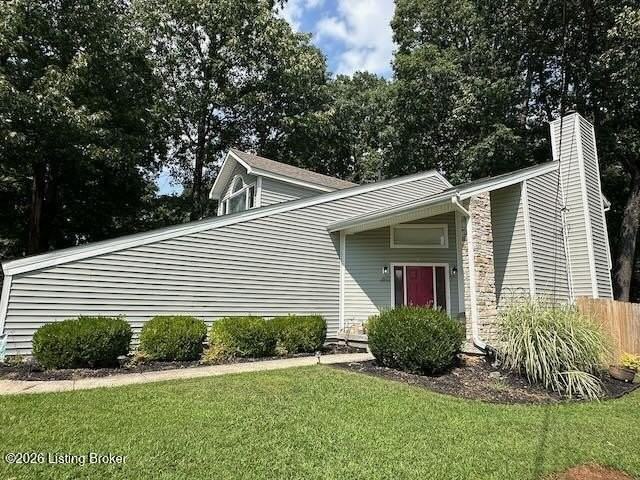 1807 Oriole Dr - Photo 2 of 44