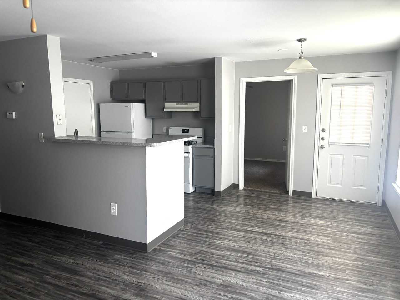 3817 S. Veterans Blvd-226 #226WD60 - Photo 2 of 13