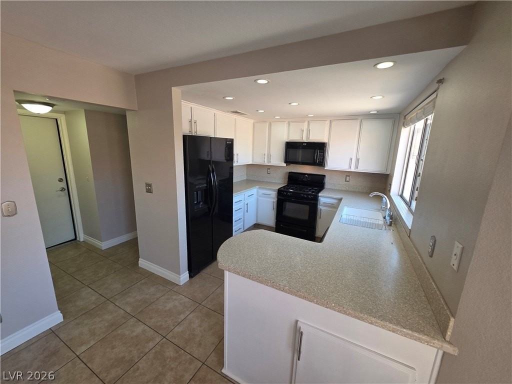 2832 Belleza Ln - Photo 4 of 18