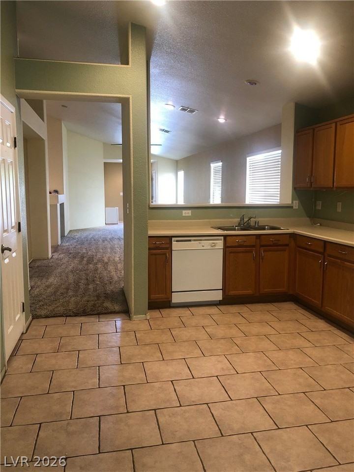 8645 Grand Pine Ave - Photo 2 of 11