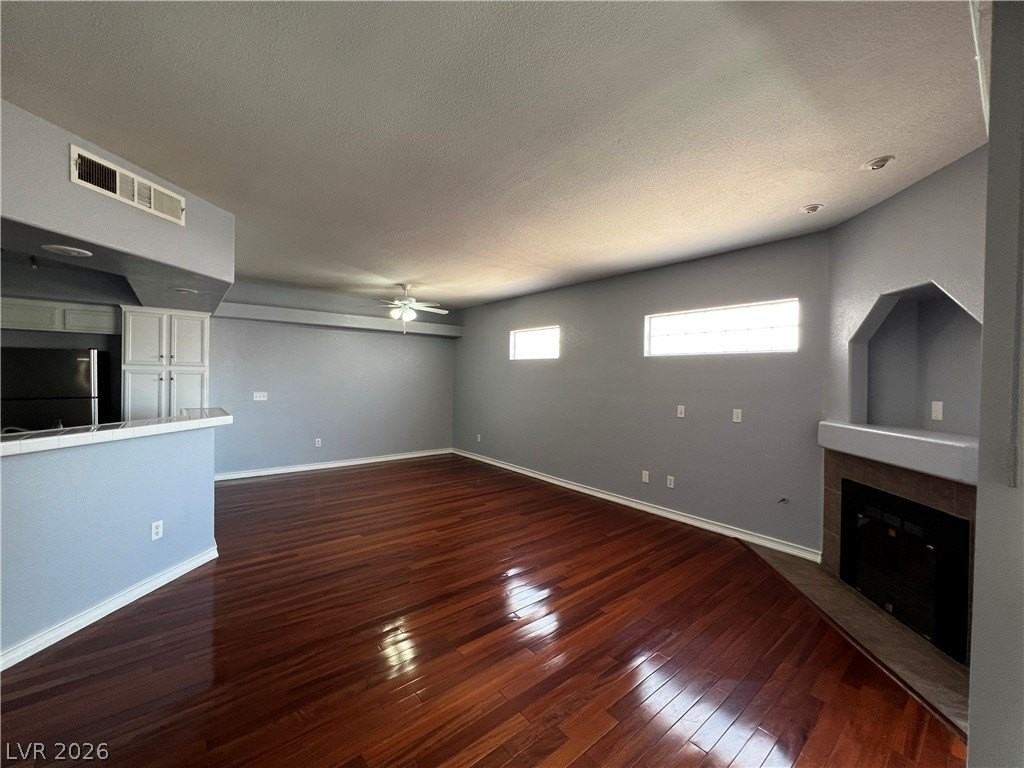 6905 Cobre Azul Ave #202 - Photo 3 of 33
