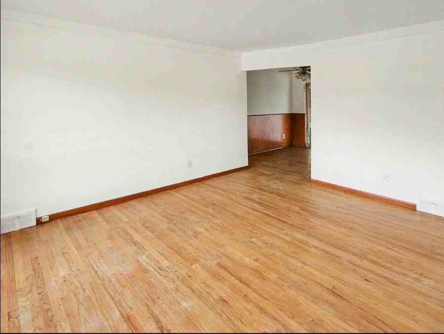 32741 Grandview Ave - Photo 4 of 26