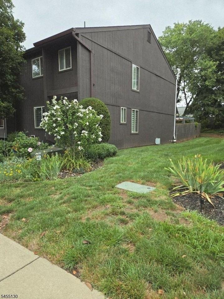 14 Chelsea Way #14 - Photo 2 of 47