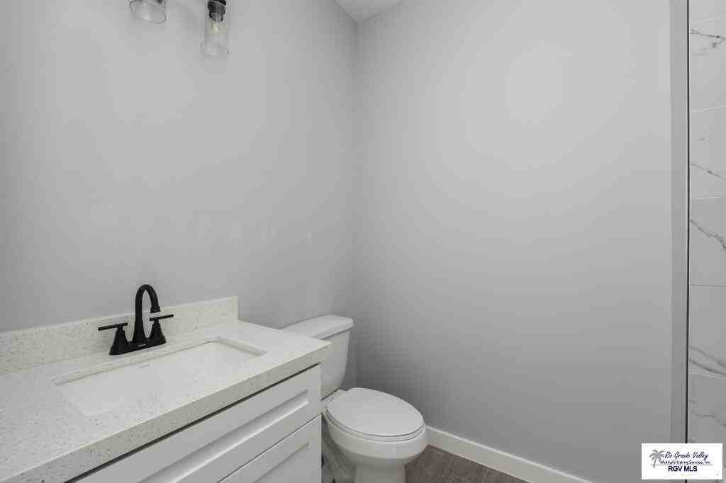 7932 VILLA FINO LN #B - Photo 5 of 24