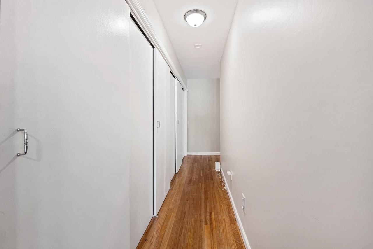 313 9th St #2 - Photo 7 of 16