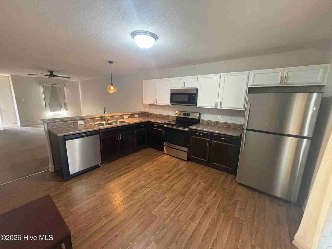 125 W Murrow Ln - Photo 7 of 15