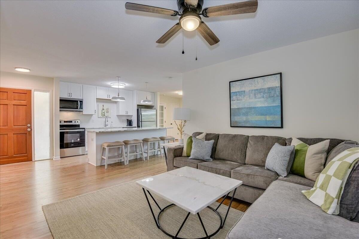 1209 Azalea Dr - Photo 7 of 50
