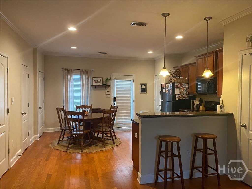 232 Center Park Ln - Photo 3 of 10