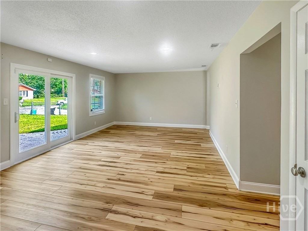 1616 Rosemary St - Photo 6 of 25