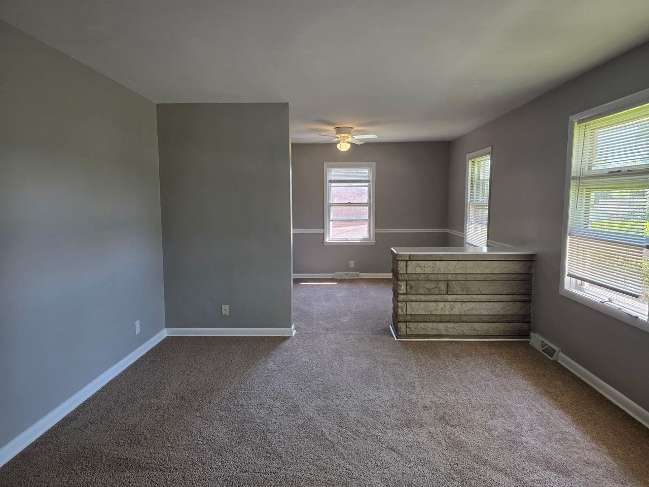 1728 Shenandoah Dr - Photo 5 of 21