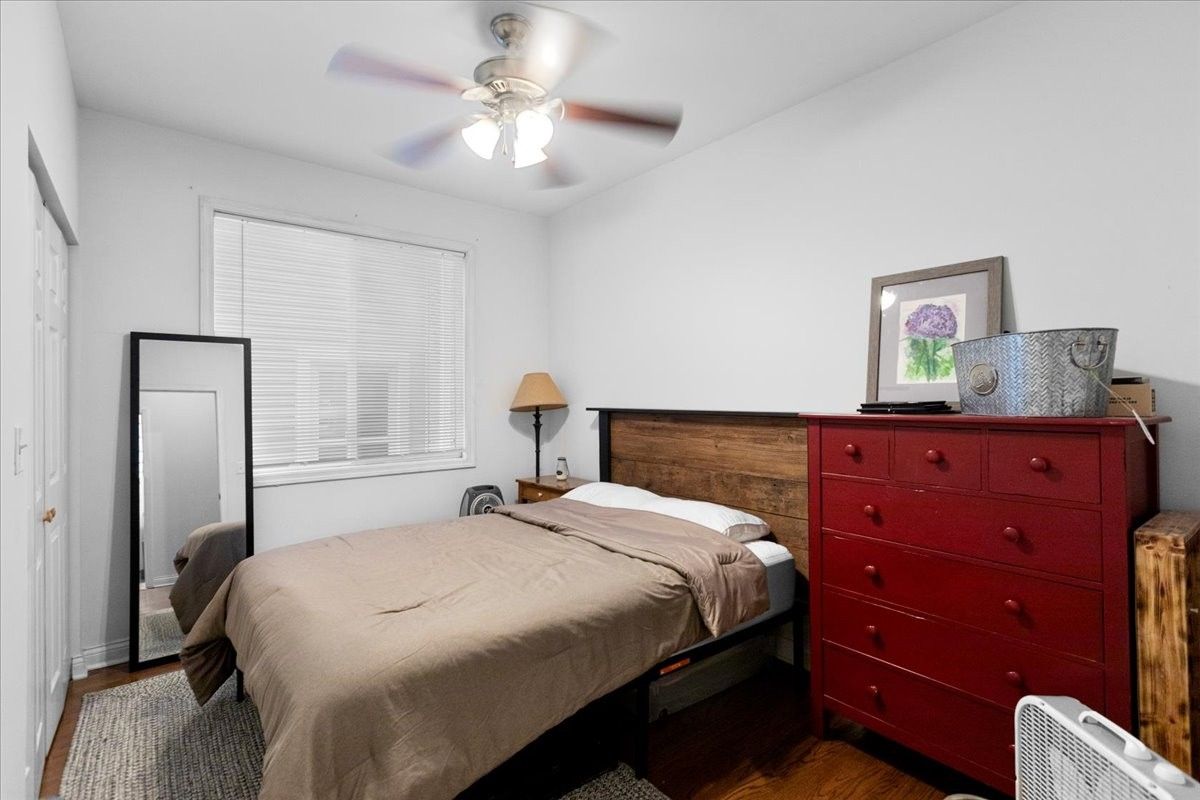 3528 W Shakespeare Ave #G - Photo 6 of 11