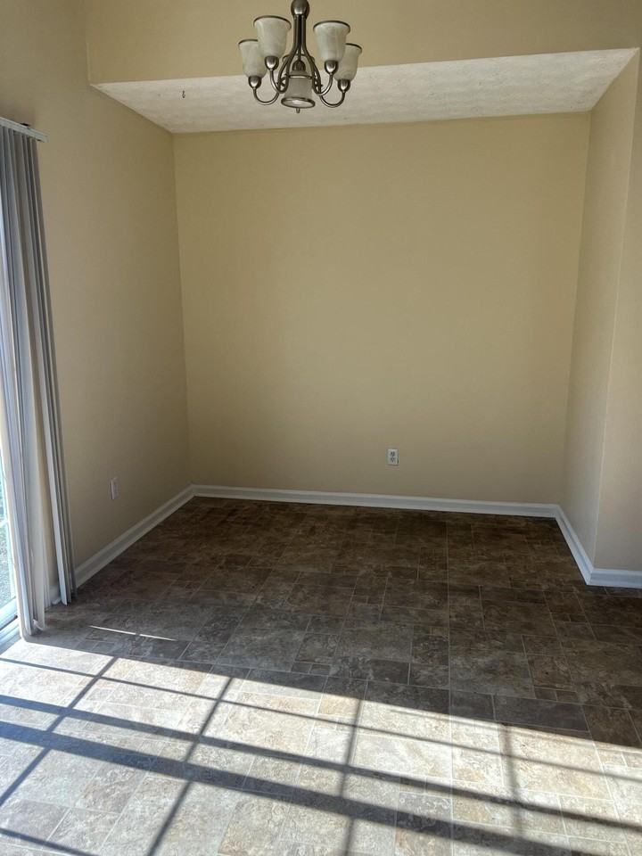160 Ellemoor Ln - Photo 5 of 18