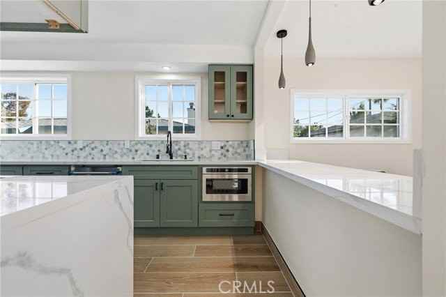 9233 Swinton Ave - Photo 3 of 7