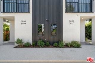 5806 Kester Ave - Photo 7 of 7