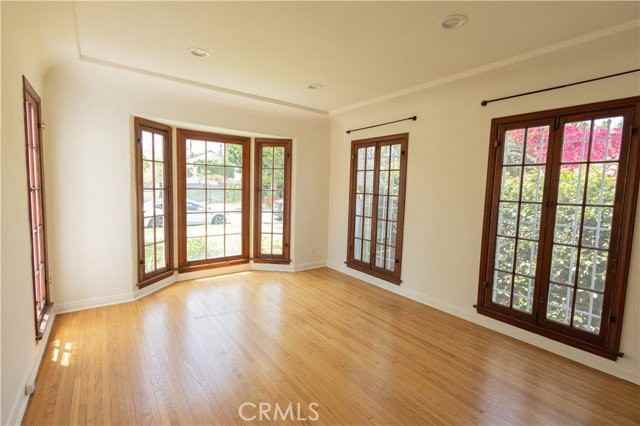 446 S La Peer Dr - Photo 6 of 8