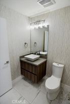 829 N Martel Ave - Photo 1 of 1
