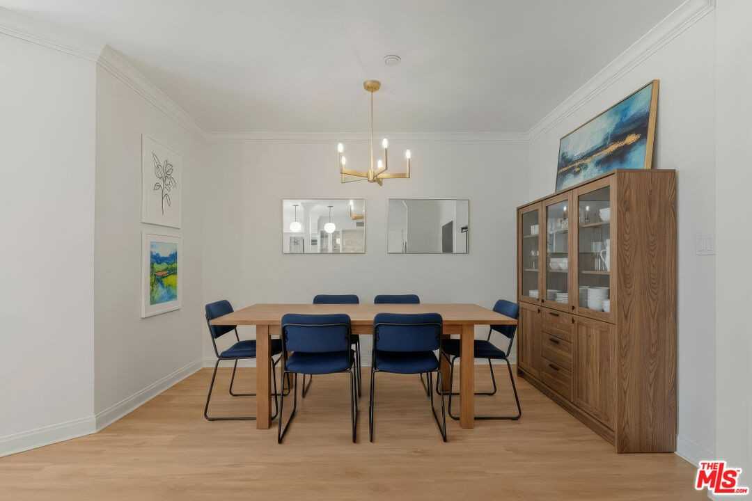 20 Catamaran St #104 - Photo 7 of 8