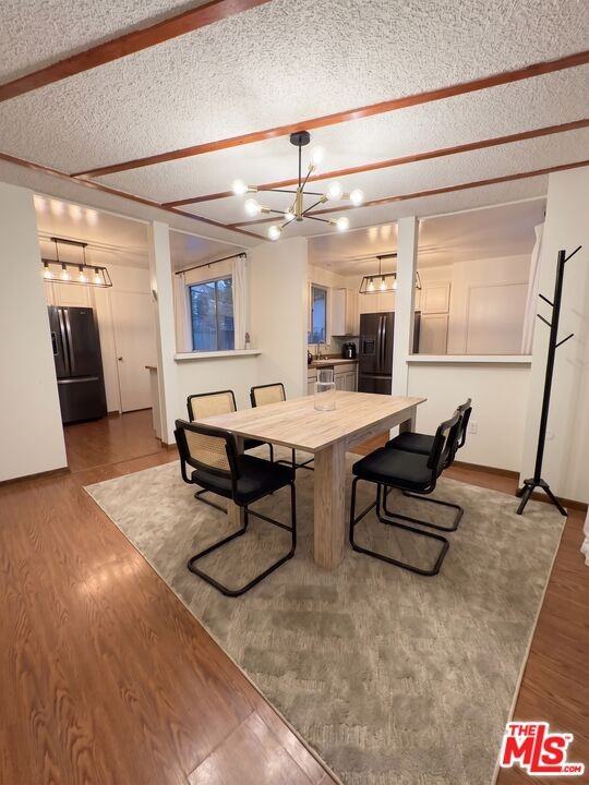 1336 Yale St #6 - Photo 5 of 8