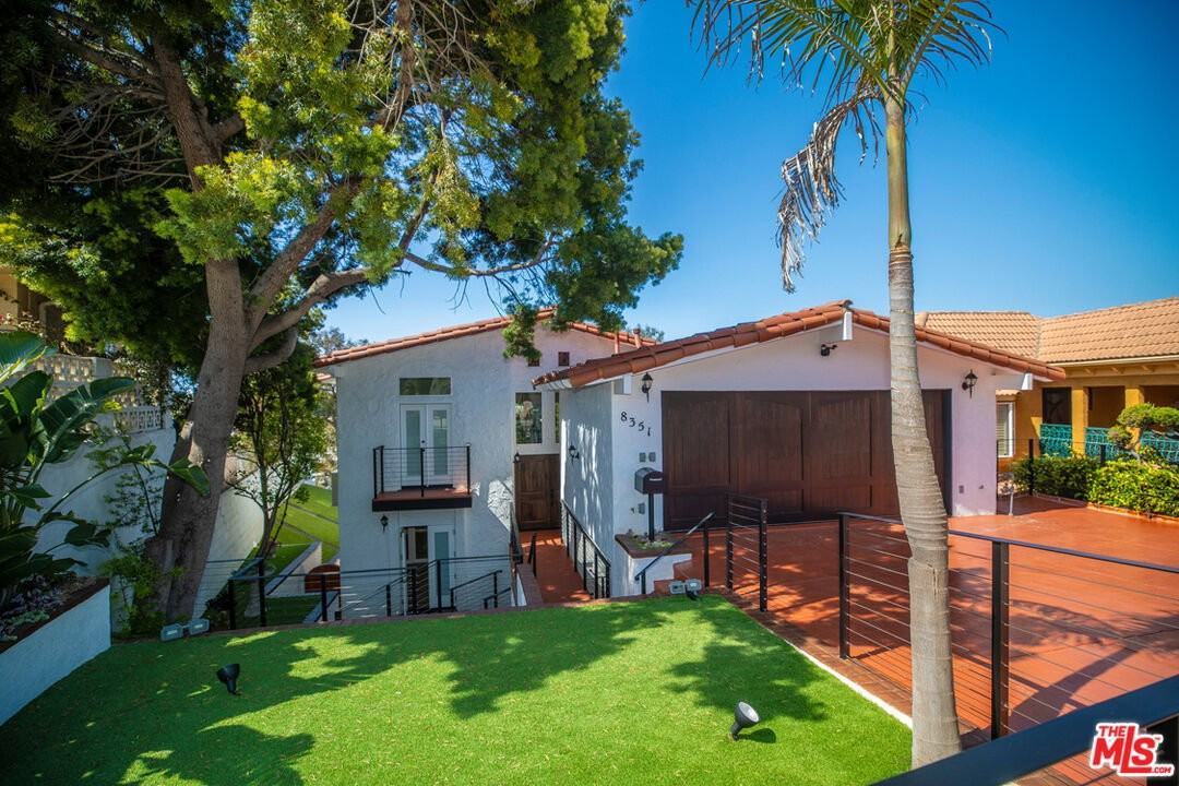 8351 Zitola Ter - Photo 5 of 8