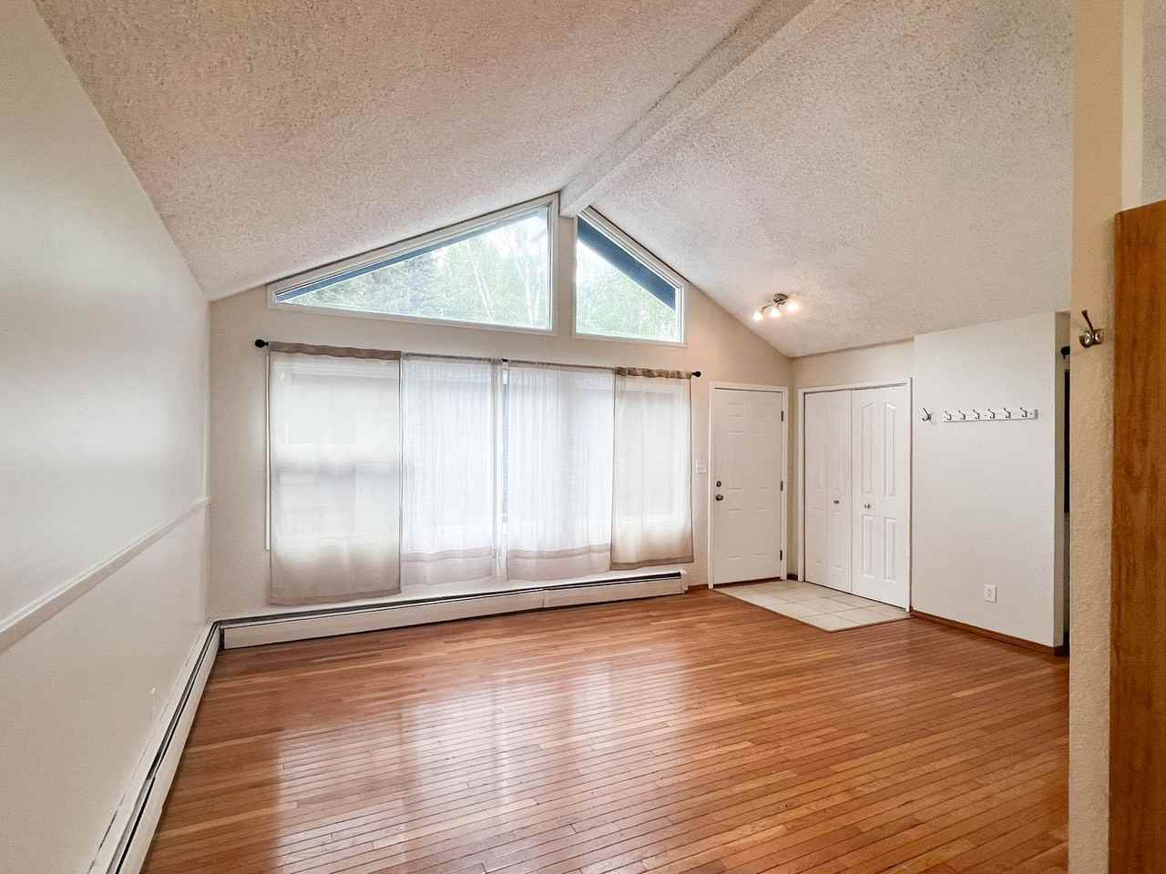 1235 Crescent Dr #1 - Photo 2 of 16