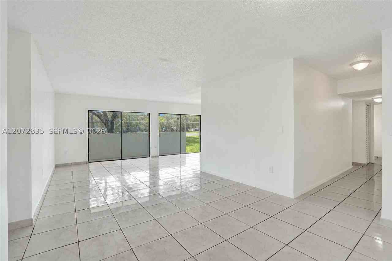 5700 Sw 127th Ave #1118 - Photo 2 of 45