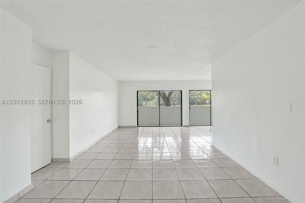 5700 Sw 127th Ave #1118 - Photo 3 of 45