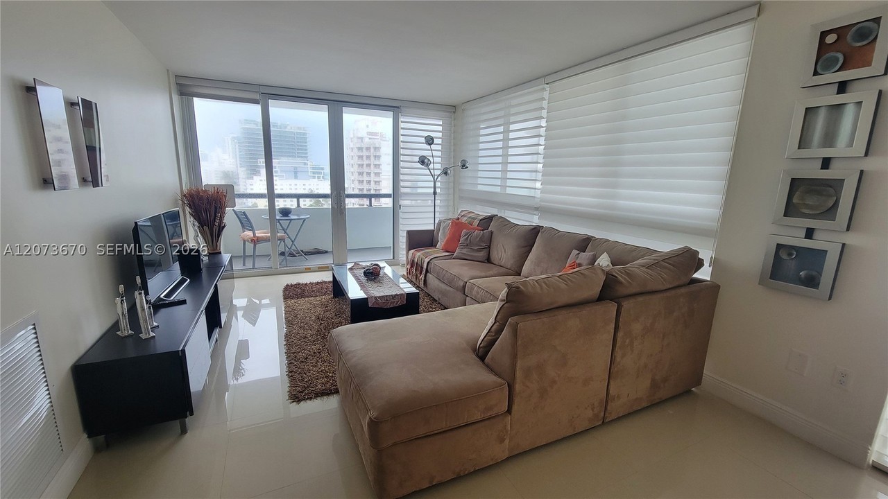3200 Collins Ave #9-1 - Photo 5 of 18