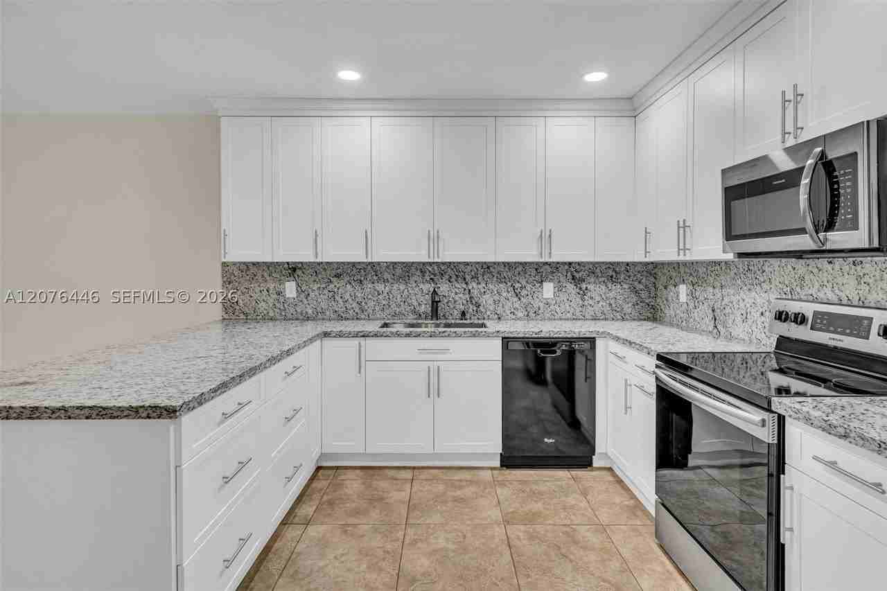 11600 Sw 81st Rd #11600 - Photo 6 of 27
