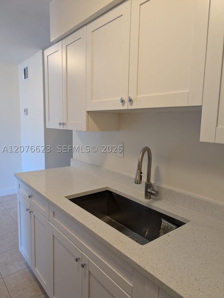 1118 Nw 2nd Ave #1118 - Photo 6 of 14