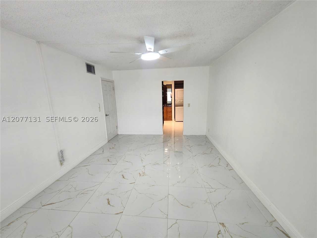 160 Cypress Club Dr #608 - Photo 7 of 25
