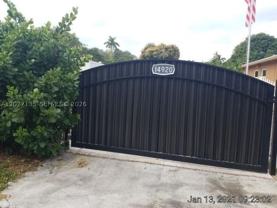 14920 Ne 10th Ave - Photo 1 of 1