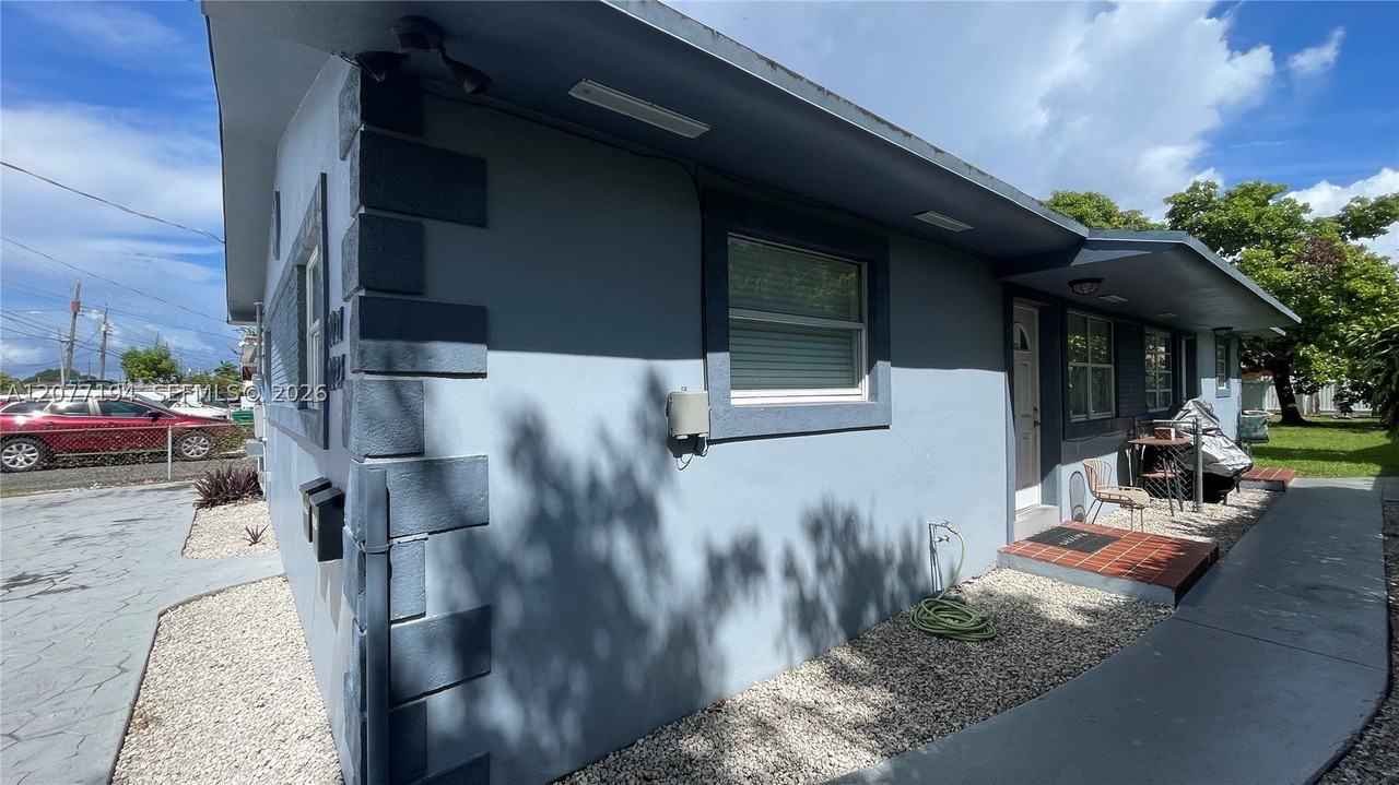 7021 Sw 22nd St #7021 - Photo 3 of 7