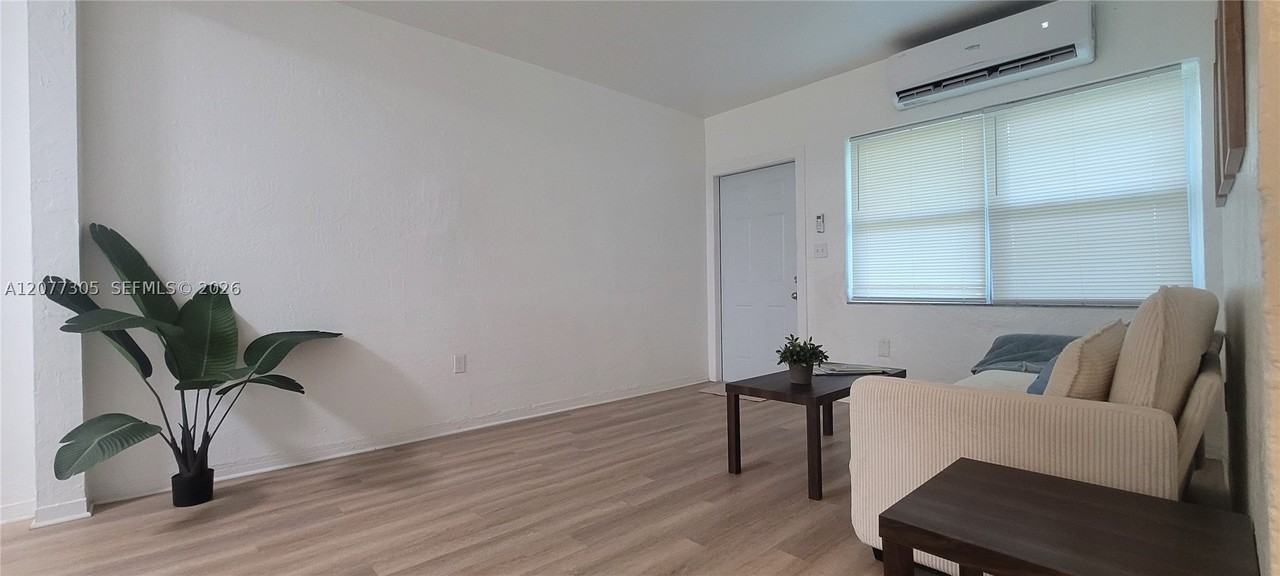 145 Ne 67th St #1 - Photo 4 of 15
