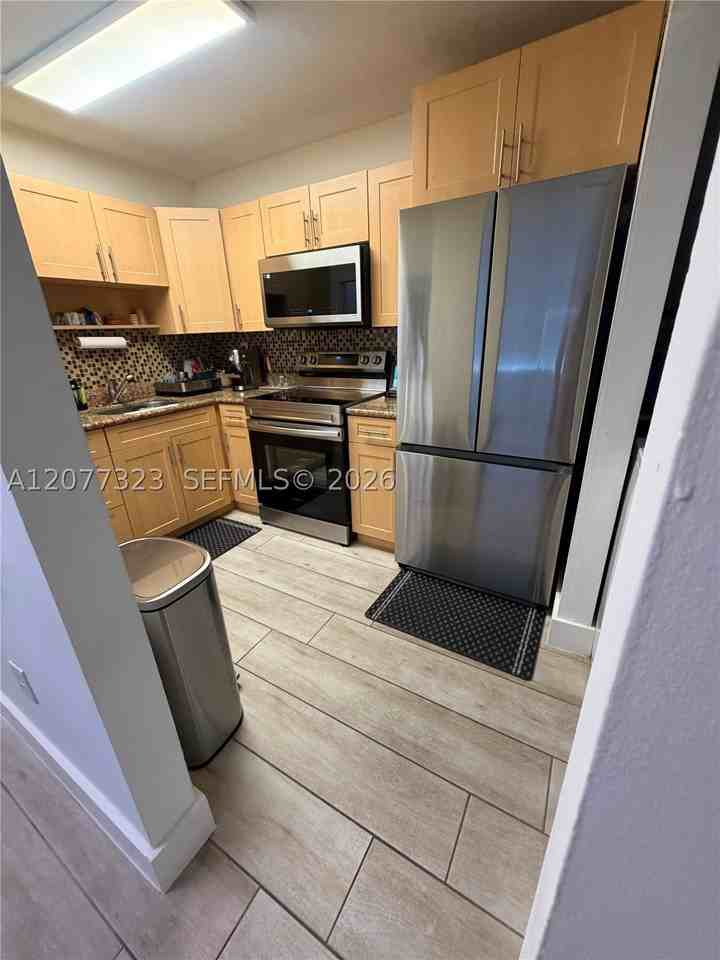 13241 Sw 17th Ln #23-3 - Photo 6 of 18