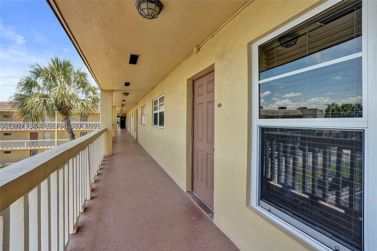 5961 Nw 61st Ave #310 - Photo 4 of 37