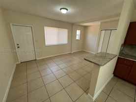 688 Ne 85th St #3B - Photo 1 of 1
