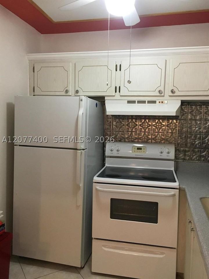 190 Salisbury H #190 - Photo 7 of 38
