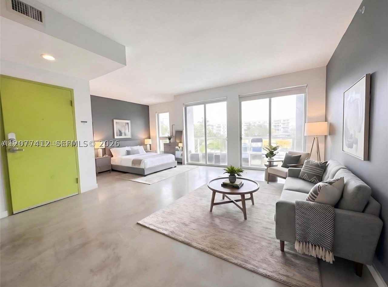 765 Nw 1st St #301 - Photo 3 of 13