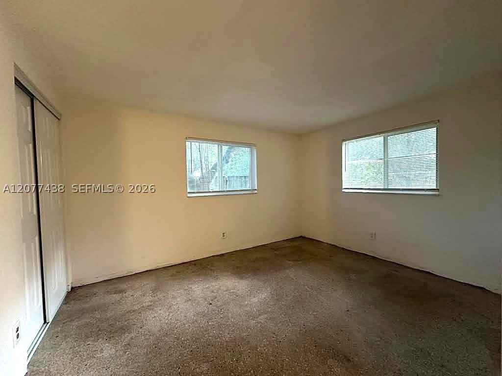 204 Nw 8th Ave #2 - Photo 5 of 7