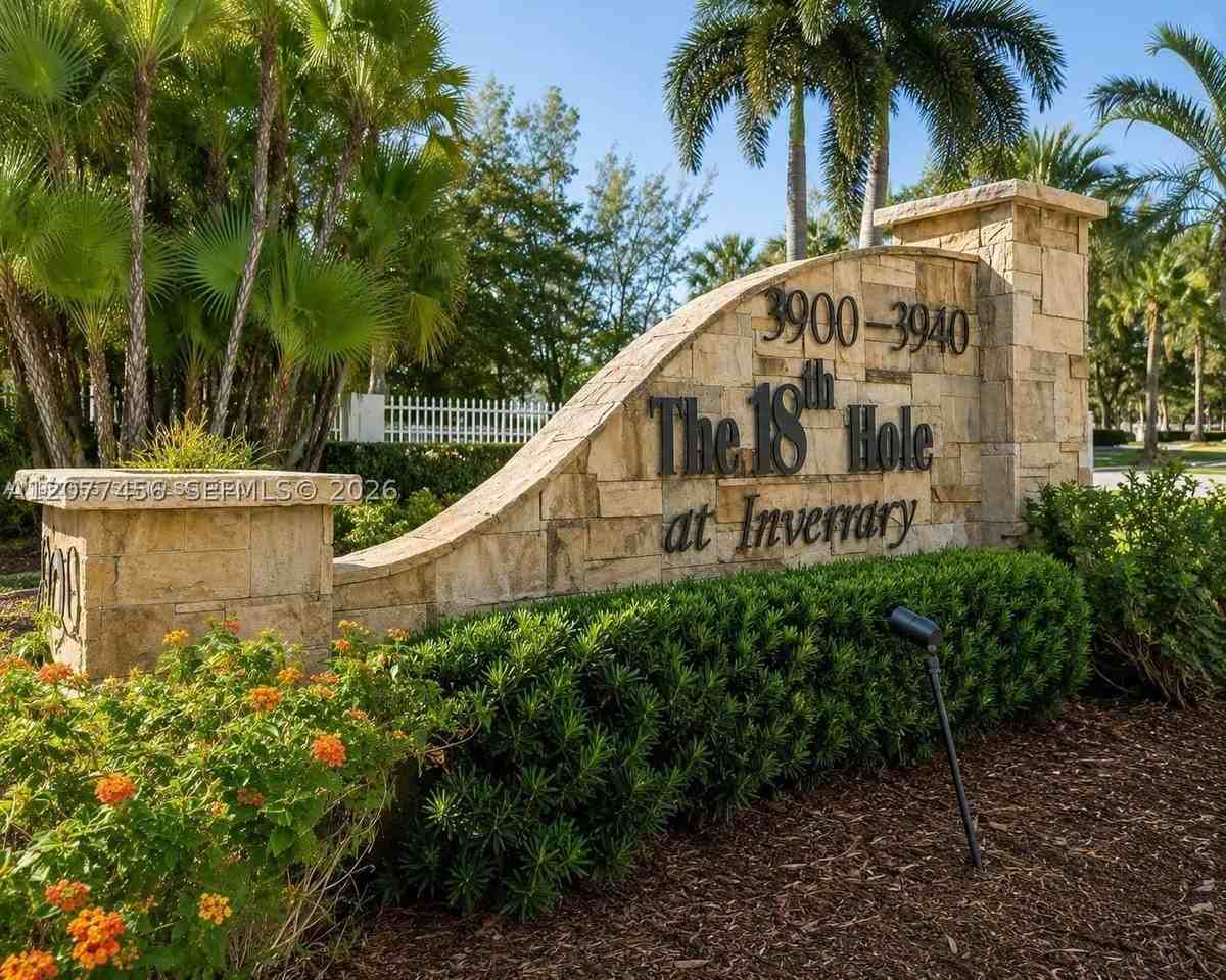 3910 Inverrary Blvd #603B