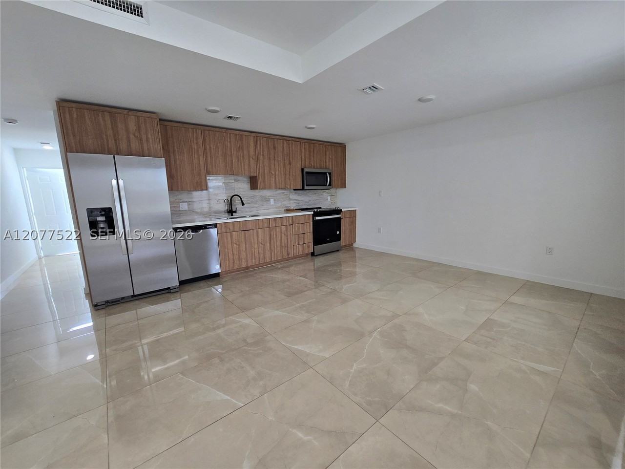 26151 Sw 147th Ave - Photo 2 of 14