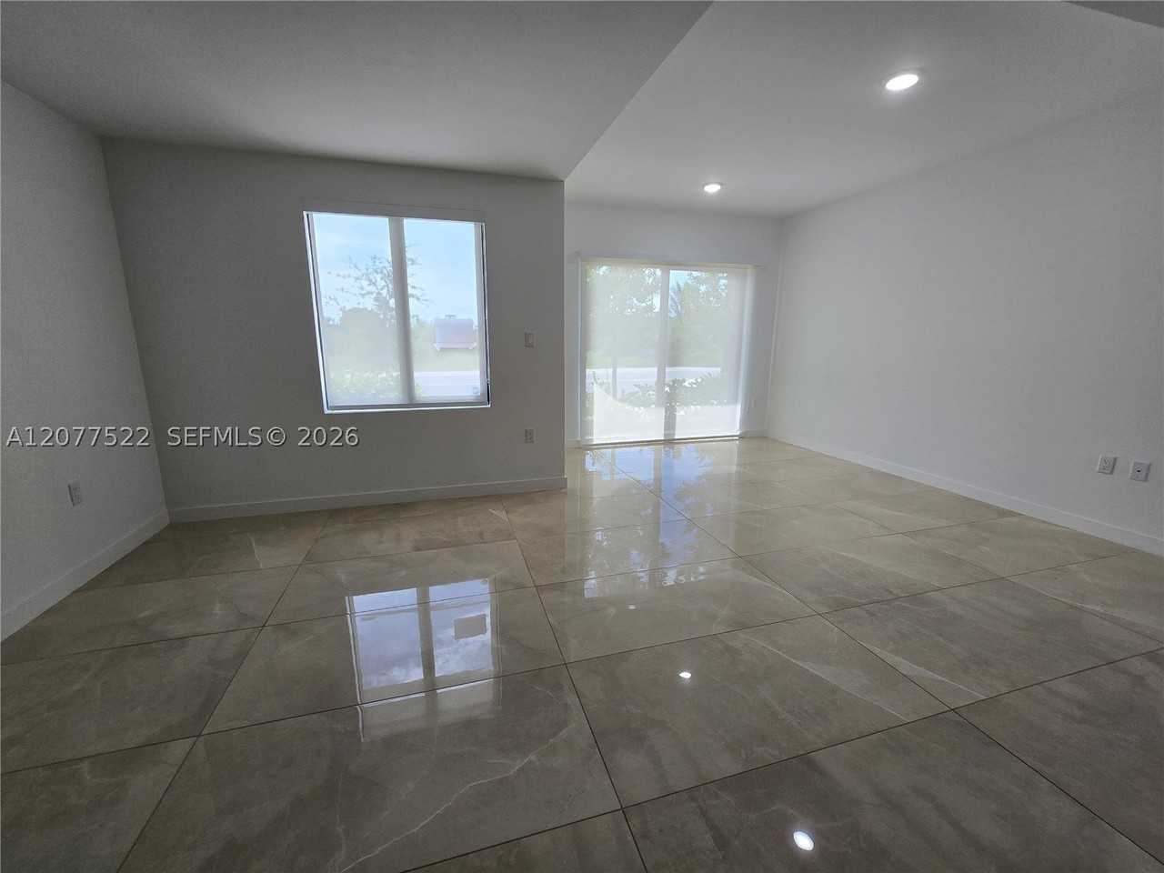 26151 Sw 147th Ave - Photo 4 of 14