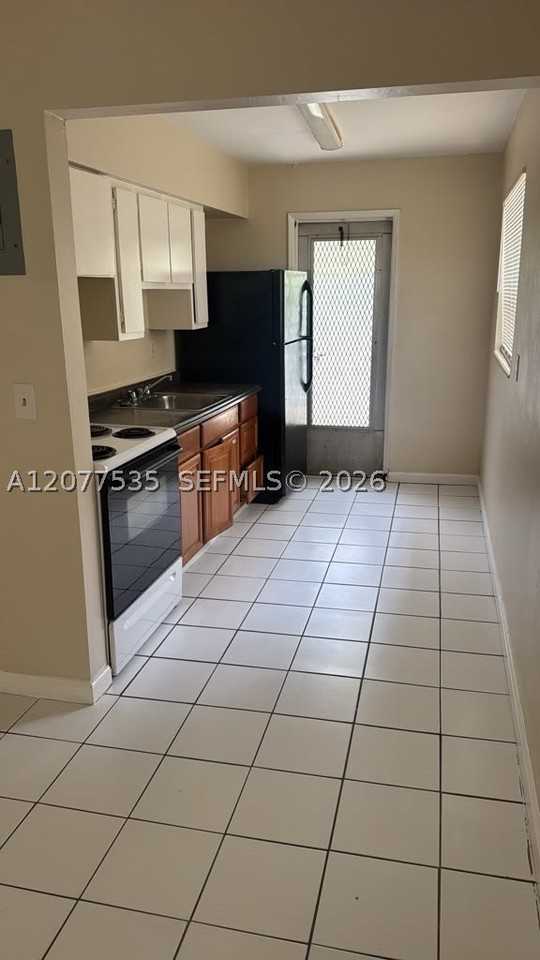 1105 Sw 15th Ter #4
