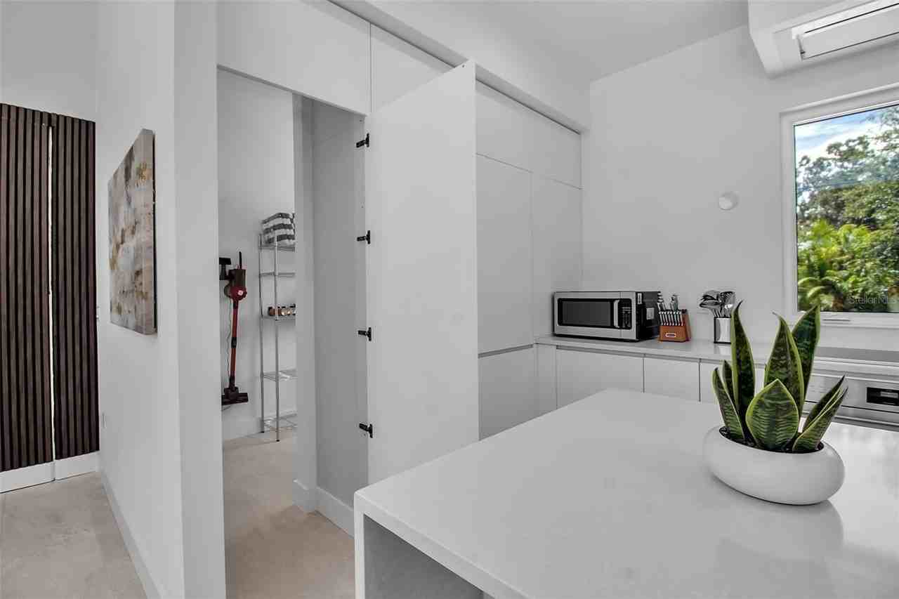 2231 Wood St - Photo 7 of 25