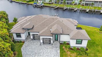 featured image of 1327 Wesley Dr