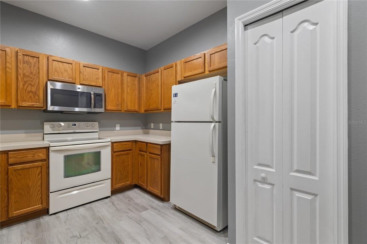 1147 Jonah Dr - Photo 6 of 32
