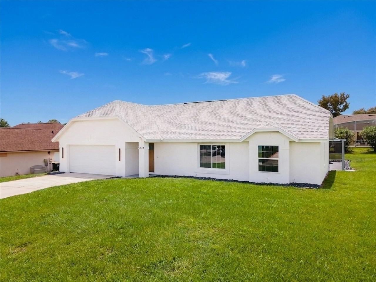 5424 Loma Vista Dr E - Photo 2 of 50