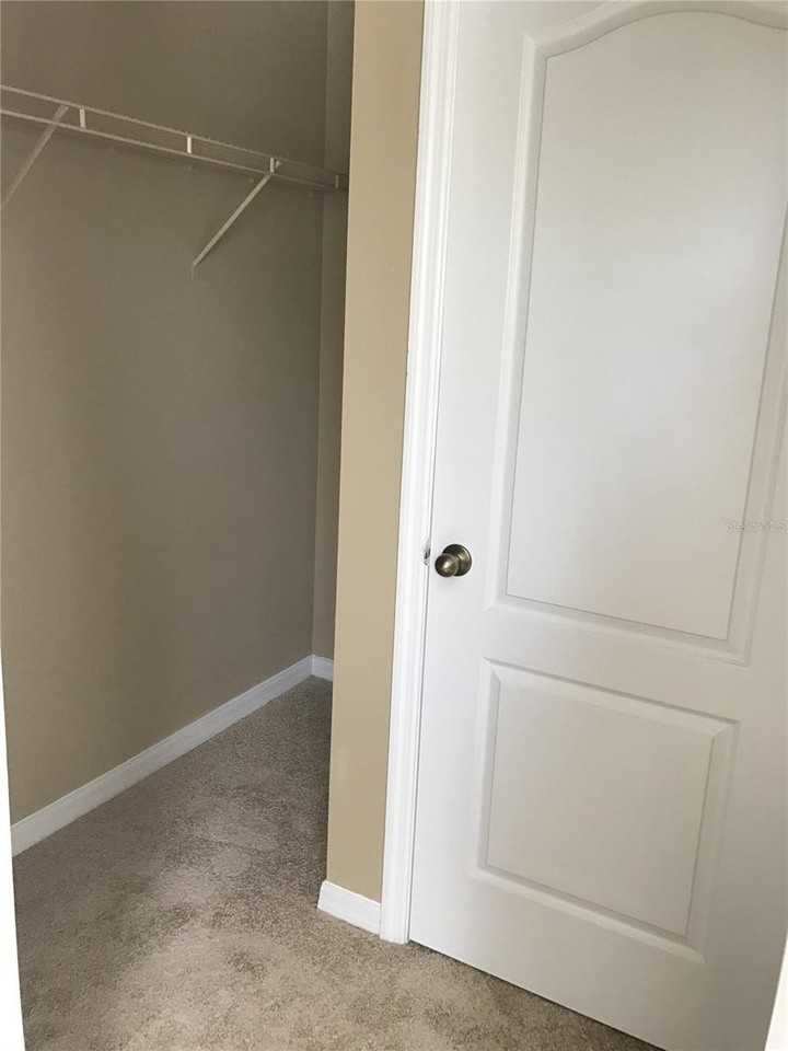 4020 Pemberly Pines Cir - Photo 4 of 17